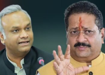 ತಾಕತ್ತಿದ್ದರೆ ಅಕ್ರಮವಾಗಿ ಕಟ್ಟಿರೋ ಮಸೀದಿ, ಮದರಸಗಳನ್ನು ತೆರವು ಮಾಡ್ಲಿ – ಪ್ರಿಯಾಂಕ್ ಖರ್ಗೆ ವಿರುದ್ದ ಯತ್ನಾಳ್ ಗುಡುಗು!