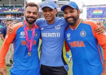 2027ರ ವಿಶ್ವಕಪ್ನಲ್ಲಿ ರೋಹಿತ್-ಕೊಹ್ಲಿ ಆಡುತ್ತಾರಾ? ‘3F’ ಫಾರ್ಮುಲಾ ಮುಂದಿಟ್ಟ ಮಾಜಿ ಕೋಚ್ ರವಿಶಾಸ್ತ್ರಿ!
