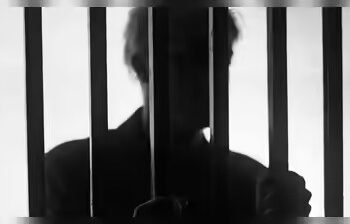 7ನೇ ಕ್ಲಾಸ್ ವಿದ್ಯಾರ್ಥಿನಿಗೆ ಟ್ಯೂಷನ್‌ ಟೀಚರ್‌ನಿಂದ ಅತ್ಯಾಚಾರ ; 10 ವರ್ಷ ಜೈಲು ಶಿಕ್ಷೆ ಆದೇಶ