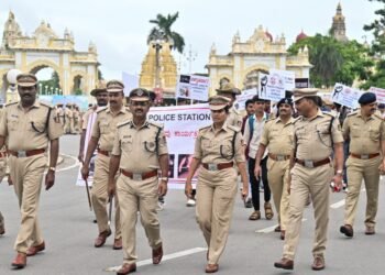 ಕರ್ನಾಟಕ ರಾಜ್ಯ ಪೊಲೀಸ್ ಇಲಾಖೆಯಲ್ಲಿ 5 ಹುದ್ದೆಗಳು: 50 ಸಾವಿರ ರೂ. ಸಂಬಳ