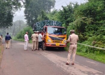 ಮಂಗಳೂರು | ಅಕ್ರಮ ಗೋ ಸಾಗಾಟಗಾರರ ಮೇಲೆ ಪೊಲೀಸ್ ಫೈರಿಂಗ್.. ಓರ್ವ ಅರೆಸ್ಟ್!
