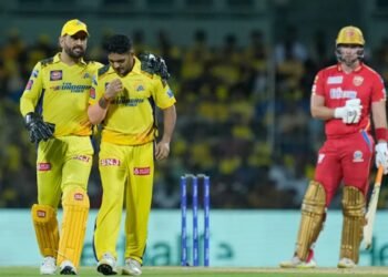 “ನಟಿಸು, ಒಳಗೆ ಹೋಗಬೇಡ”: ಧೋನಿ ತಮಾಷೆಯ ಕಥೆ ಬಿಚ್ಚಿಟ್ಟ ತುಷಾರ್ ದೇಶಪಾಂಡೆ!