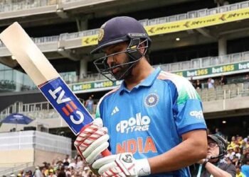 ಆಸೀಸ್ ನೆಲದಲ್ಲಿ ‘ಹಿಟ್‌ಮ್ಯಾನ್’ ರೋಹಿತ್​ ಶರ್ಮಾ ಐತಿಹಾಸಿಕ ಸಾಧನೆ