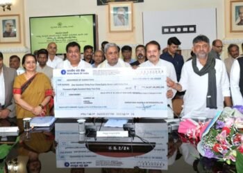 KSDL : ರಾಜ್ಯ ಸರ್ಕಾರಕ್ಕೆ 135 ಕೋಟಿ ಡಿವಿಡೆಂಡ್ ಚೆಕ್ ಹಸ್ತಾಂತರ!