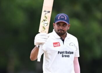 ಪೃಥ್ವಿ ಶಾ ಅಬ್ಬರಕ್ಕೆ ರಣಜಿ ದಾಖಲೆ ಪುಡಿಪುಡಿ: 141 ಎಸೆತಗಳಲ್ಲಿ ದ್ವಿಶತಕ, ಆಯ್ಕೆಗಾರರ ಗಮನಸೆಳೆದ ಸ್ಪೋಟಕ ಇನಿಂಗ್ಸ್!