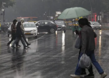 ಶಕ್ತಿ ಚಂಡಮಾರುತದ ಪರಿಣಾಮ ರಾಜ್ಯದಲ್ಲಿ ಜೋರಾದ ಮಳೆ| 9 ಜಿಲ್ಲೆಗಳಿಗೆ ಎಲ್ಲೋ ಅಲರ್ಟ್​