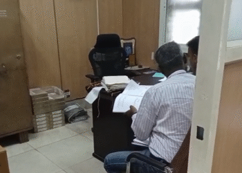 ಜಿಬಿಎ ಟಿವಿಸಿಸಿ ಸೂಪರಿಂಟೆಂಡೆಂಟ್ ಇಂಜಿನಿಯರ್ ಕಚೇರಿ ಮೇಲೆ ಲೋಕಾ ದಾಳಿ