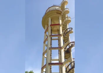 ಓವರ್ ಹೆಡ್ ಟ್ಯಾಂಕ್ಗೆ ಪೈಂಟ್ ಮಾಡುತ್ತಿದ್ದ ಕಾರ್ಮಿಕ | 100 ಅಡಿ ಎತ್ತರದಿಂದ ಬಿದ್ದು ಸಾವು