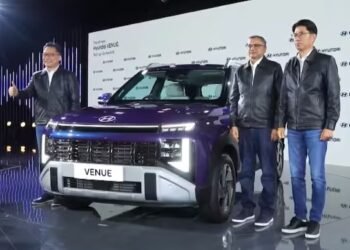 ಹೊಸ ಹುಂಡೈ ವೆನ್ಯೂ ಖರೀದಿಸುವ ಯೋಚನೆಯೇ? ಮೈಲೇಜ್ ವಿವರಗಳು ತಿಳಿದುಕೊಳ್ಳಬೇಕೇ?