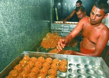 ತಿರುಪತಿ ಲಡ್ಡು ವಿವಾದ | ಡೈರಿಗೆ ನಕಲಿ ತುಪ್ಪ ತಯಾರಿಸುವ ರಾಸಾಯನಿಕ ಪೂರೈಸುತ್ತಿದ್ದ ವ್ಯಾಪಾರಿ ಬಂಧನ