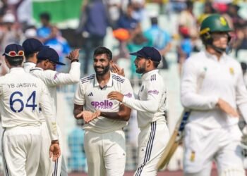 ಬುಮ್ರಾ ದಾಳಿಗೆ ಹರಿಣ ಪಡೆ ಶೇಕ್‌ | ಅಶ್ವಿನ್ ದಾಖಲೆ ಉಡೀಸ್ ಮಾಡಿದ ಯಾರ್ಕರ್ ಕಿಂಗ್!