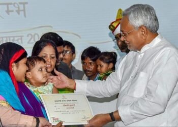 ಮಹಿಳೆಯರಿಗೆ 10000 ರೂಪಾಯಿ, ‘ಕಟ್ಟಾ ಸರ್ಕಾರ’ದ ಭಯ : ಬಿಹಾರದಲ್ಲಿ ಎನ್‌ಡಿಎ ಗೆಲುವಿಗೆ ಕಾರಣವಾಗಿದ್ದೇನು?