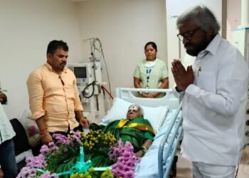 ಸಾಲುಮರದ ತಿಮ್ಮಕ್ಕ ನಿಧನಕ್ಕೆ ಸಿಎಂ, ಸಚಿವ ಈಶ್ವರ ಖಂಡ್ರೆ ಸೇರಿ ಗಣ್ಯರಿಂದ ಸಂತಾಪ