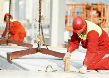 ಕೋಟಿ ಕೋಟಿ ಕೊಟ್ರೂ ಅಮೆರಿಕಕ್ಕೆ ಕೆಲಸಗಾರರೇ ಬರ್ತಿಲ್ಲ – ಇದಕ್ಕೆ ಟ್ರಂಪ್‌ ನೀತಿನೇ ಕಾರಣನಾ ?