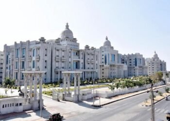 ESICಯಲ್ಲಿ 41 ಹುದ್ದೆಗಳ ನೇಮಕಾತಿಗೆ ಅಧಿಸೂಚನೆ : 1.4 ಲಕ್ಷ ರೂಪಾಯಿ ಸಂಬಳ