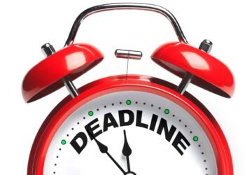 ಸಾರ್ವಜನಿಕರೇ ಗಮನಿಸಿ, 3 ದಿನದಲ್ಲಿ ಈ ಕೆಲಸ ಮಾಡಿಸದಿದ್ದರೆ ಪಿಂಚಣಿ ಕಡಿತ, ಬ್ಯಾಂಕ್ ಖಾತೆ ಸ್ಥಗಿತ