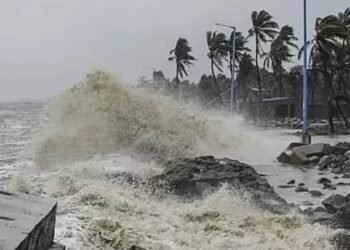 ಭಾರೀ ಮಳೆ ಮಾತ್ರ : ತಮಿಳುನಾಡು, ಪುದುಚೇರಿ ಕರಾವಳಿಗೆ ಅಪ್ಪಳಿಸಲ್ಲ ‘ದಿತ್ವಾ’ ಚಂಡಮಾರುತ |ಹವಾಮಾನ ಇಲಾಖೆ