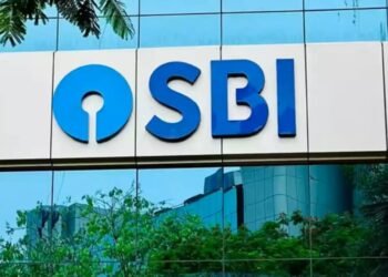 SBI ಗ್ರಾಹಕರೇ ಗಮನಿಸಿ : ಆನ್ ಲೈನ್ ಹಣ ವರ್ಗಾವಣೆ ಸೇವೆ ಸ್ಥಗಿತಗೊಳಿಸಿದ ಬ್ಯಾಂಕ್