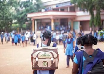 ವಿದ್ಯಾರ್ಥಿಗಳಿಗೆ 15 ದಿನಗಳ ಒಳಗೆ ‘TC’ ನೀಡುವಂತೆ ಶಿಕ್ಷಣ ಇಲಾಖೆ ಸೂಚನೆ