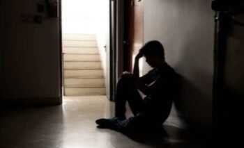 ‘ಮದುವೆಗೆ 2 ವರ್ಷ ವೇಟ್‌ ಮಾಡು’ ಅಂದಿದ್ದಕ್ಕೆ  ಮನನೊಂದು 19 ವರ್ಷದ ಯುವಕ ಆತ್ಮಹತ್ಯೆ