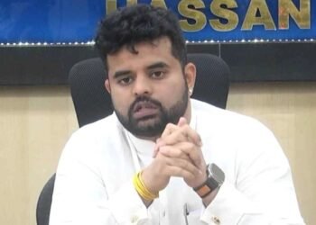 ಪ್ರಜ್ವಲ್ ರೇವಣ್ಣಗೆ ಬಿಗ್ ಶಾಕ್ | ಜೀವಾವಧಿ ಶಿಕ್ಷೆ ಅಮಾನತು ಅರ್ಜಿ ವಜಾಗೊಳಿಸಿದ ಹೈಕೋರ್ಟ್!