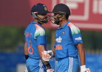 ವಿರಾಟ್-ರೋಹಿತ್ ಸಾಮರ್ಥ್ಯ ಸಾಬೀತುಪಡಿಸಬೇಕೆನ್ನುವುದು ಹಾಸ್ಯಾಸ್ಪದ: ಟೀಕಾಕಾರರಿಗೆ ಅಶ್ವಿನ್ ತಿರುಗೇಟು