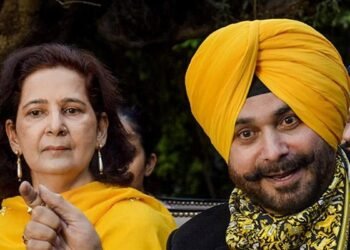 ‘ಸಿಎಂ ಕುರ್ಚಿಗೆ 500 ಕೋಟಿ’ ಹೇಳಿಕೆ ಬೆನ್ನಲ್ಲೇ ನವಜೋತ್ ಸಿಂಗ್ ಸಿಧು ಪತ್ನಿ ಕಾಂಗ್ರೆಸ್‌ನಿಂದ ಅಮಾನತು!