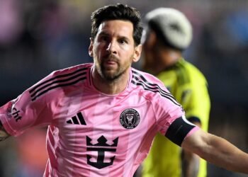 ಕೋಲ್ಕತ್ತಾದಲ್ಲಿ ‘ಮೆಸ್ಸಿ ಮ್ಯಾಜಿಕ್’ : ಡಿಸೆಂಬರ್ 13 ರಂದು 70 ಅಡಿ ಎತ್ತರದ ಪ್ರತಿಮೆ ಅನಾವರಣಗೊಳಿಸಲಿರುವ ಫುಟ್ಬಾಲ್ ದಿಗ್ಗಜ