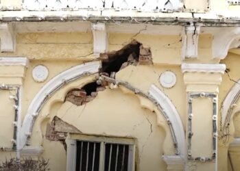 ಮೈಸೂರು ಅರಮನೆಯ ಮುಖ್ಯದ್ವಾರದ ಮೇಲ್ಛಾವಣಿ ಕುಸಿತ | ತಪ್ಪಿದ ಭಾರೀ ಅನಾಹುತ