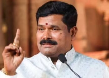 ಕಡ್ಡಾಯ ಕನ್ನಡ ಭಾಷಾ ನಾಮಫಲಕ ಅಳವಡಿಕೆಗೆ ಎಲ್ಲಾ ಡಿಸಿಗಳಿಗೆ ಸೂಚಿಸಲಾಗಿದೆ | ಶಿವರಾಜ್ ತಂಗಡಗಿ