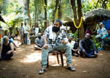 ಕಾಗದದ ಮೇಲೆ ಹುಟ್ಟಿದ ಪಾತ್ರ ನಟರ ಮೂಲಕ ಜೀವ ಪಡೆದಾಗ.. ‘ಕಾಂತಾರ’ದ ಆತ್ಮಕಥೆ ಬಿಚ್ಚಿಟ್ಟ ರಿಷಬ್ ಶೆಟ್ಟಿ