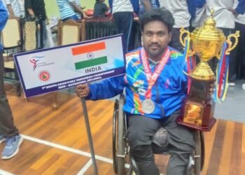 ಏಷ್ಯನ್‌ ಪ್ಯಾರಾ ಸಿಟ್ಟಿಂಗ್ ಥ್ರೋಬಾಲ್‌ನಲ್ಲಿ ಭಾರತಕ್ಕೆ ಬೆಳ್ಳಿ ಪದಕ | ವಿಜೇತ ತಂಡದಲ್ಲಿ ಮಿಂಚಿದ ತುಮಕೂರಿನ ಯುವಕ