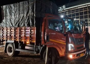 ಅಕ್ರಮವಾಗಿ  ಗೋವುಗಳ ಸಾಗಾಟ | ಇಬ್ಬರು ಅರೆಸ್ಟ್‌