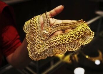 ದಾಖಲೆ ಮಟ್ಟಕ್ಕೇರಿದ ಚಿನ್ನದ ಬೆಲೆ | 10ಗ್ರಾಂಗೆ ಎಷ್ಟು ಗೊತ್ತಾ?