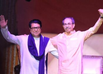 ಮುಂಬೈ ಪಾಲಿಕೆ ಸಮರ | ಒಂದಾದ ಠಾಕ್ರೆ ಸಹೋದರರು ; ‘ಬಟೇಂಗೆ ತೋ ಕಟೇಂಗೆ’ ಎನ್ನುತ್ತಾ ಕೇಸರಿ ಕಲಿಗಳ ರಣಕಹಳೆ!