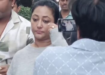 ಸ್ಟಾರ್‌ ವಾರ್‌ ಗದ್ದಲ | 15 ಇನ್‌ಸ್ಟಾ ಖಾತೆ, 150ಕ್ಕೂ ಹೆಚ್ಚು ಕೆಟ್ಟ ಕಮೆಂಟ್ಸ್‌.. ಸಿಸಿಬಿಗೆ ದೂರು ಕೊಟ್ಟ ವಿಜಯಲಕ್ಷ್ಮಿ