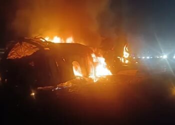 ಮತ್ತೊಂದು ಘನಘೋರ ದುರಂತ | ಚಿತ್ರದುರ್ಗ ಹೆದ್ದಾರಿಯಲ್ಲಿ ಧಗಧಗಿಸಿದ ಸ್ಲೀಪರ್‌ ಕೋಚ್‌ ಬಸ್‌ ; 10ಕ್ಕೂ ಹೆಚ್ಚು ಮಂದಿ ಸಜೀವ ದಹನ