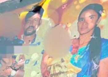 ಅನುಮಾನದ ಭೂತ | ಮಕ್ಕಳೆದುರೇ ಪತ್ನಿಗೆ ಬೆಂಕಿ ಹಚ್ಚಿದ ಪತಿ ; ರಕ್ಷಿಸಲು ಬಂದ ಮಗಳನ್ನೂ ಬೆಂಕಿಗೆ ತಳ್ಳಿ ಪರಾರಿ!