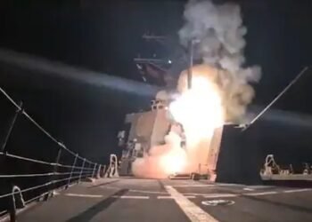 ಕ್ರಿಸ್ಮಸ್ನಂದೇ ಐಸಿಸ್ಗೆ ಟ್ರಂಪ್ ಶಾಕ್ : ನೈಜೀರಿಯಾದಲ್ಲಿ ಉಗ್ರರ ಮೇಲೆ ವೈಮಾನಿಕ ದಾಳಿ