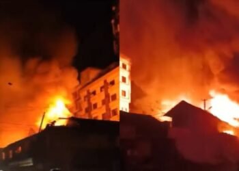 ಕುಂದಾಪುರದಲ್ಲಿ ಅಗ್ನಿ ದುರಂತ | ಹಲವು ಅಂಗಡಿಗಳು ಸುಟ್ಟು ಭಸ್ಮ