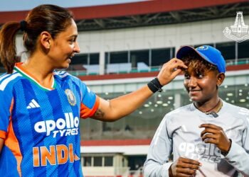 ಮಂಧಾನಾ ಗೈರಲ್ಲಿ ಅಂಗಳಕ್ಕಿಳಿದ 17ರ ಹರೆಯದ ‘ಗುಣಲನ್ ಕಮಲಿನಿ’ | ಯಾರು ಇವರು ಭಾರತದ ಕ್ರಿಕೆಟ್​ನ ಹೊಸ ತಾರೆ