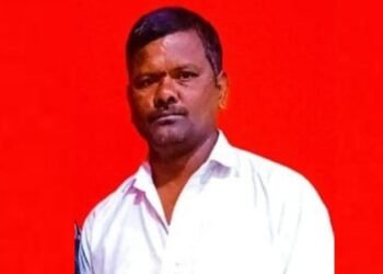 ಪ್ರೇಮಿಗಳಿಗೆ ಸಪೋರ್ಟ್ ಮಾಡಿದ್ದಕ್ಕೆ ಕೊಲೆ? : ಚಾಕುವಿನಿಂದ ಇರಿದು ಇಬ್ಬರ ಹತ್ಯೆ |  ಐವರ ಬಂಧನ!