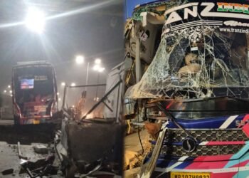 ದೇವನಹಳ್ಳಿ | ಟೋಲ್ ಪ್ಲಾಜಾ ಬೂತ್‌ಗೆ ಸ್ಲೀಪರ್ ಕೋಚ್ ಬಸ್ ‌ಡಿಕ್ಕಿ ; ತಪ್ಪಿದ ಭಾರಿ ಅನಾಹುತ