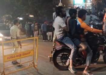 ಉಡುಪಿ ಪೊಲೀಸರ ವಿಶೇಷ ಕಾರ್ಯಾಚರಣೆ | ಸಂಚಾರ ನಿಯಮ ಉಲ್ಲಂಘಿಸಿದ ವಾಹನ ಚಾಲಕರಿಂದ 9.62 ಲಕ್ಷ ದಂಡ ವಸೂಲಿ!