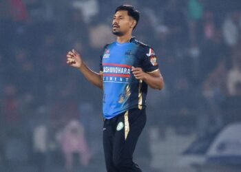 9.20 ಕೋಟಿ ಆಸೆಗೆ ತಣ್ಣೀರು | ಕೆಕೆಆರ್ನಿಂದ ಹೊರಬಿದ್ದ ಮುಸ್ತಾಫಿಝುರ್ಗೆ ಬಿಡಿಗಾಸೂ ಪರಿಹಾರ ಇಲ್ಲ?