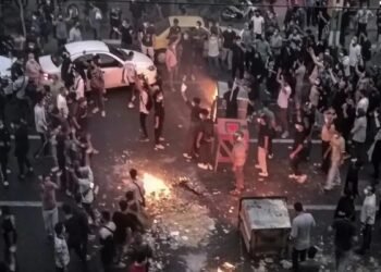 ಇರಾನ್‌ನಲ್ಲಿ ಅಂತರ್ಜಾಲ ಸಂಪರ್ಕ ಸಂಪೂರ್ಣ ಸ್ಥಗಿತ | ಖಮೇನಿ ಆಡಳಿತದ ವಿರುದ್ಧ ಜನಾಕ್ರೋಶ ತೀವ್ರ!