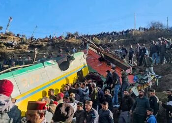 ಹಿಮಾಚಲ ಪ್ರದೇಶದಲ್ಲಿ 500 ಅಡಿ ಆಳದ ಕಂದಕಕ್ಕೆ ಉರುಳಿದ ಬಸ್ | 9 ಸಾವು.. 40ಕ್ಕೂ ಹೆಚ್ಚು ಮಂದಿಗೆ ಗಾಯ!