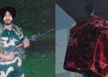 ‘ನನ್ನ ಮಗನನ್ನು ಚಳಿಯಲ್ಲಿ ಹೇಗೆ ಬಿಡಲಿ?’ | ಹುತಾತ್ಮನ ಪ್ರತಿಮೆಗೆ ಕಂಬಳಿ ಹೊದಿಸಿ ಮಮತೆ ಮೆರೆದ ತಾಯಿ!