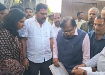 ಬೇಕರಿ ಮಾಲೀಕರಿಗೆ ಪೊಲೀಸರಿಂದ‌ ಕಿರುಕುಳ ಆರೋಪ | ಗೃಹ ಸಚಿವ ಪರಮೇಶ್ವರ್‌ಗೆ ಕಾಂಡಿಮೆಂಟ್ಸ್ ಸಂಘದಿಂದ ದೂರು