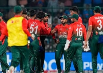 ಬಾಂಗ್ಲಾ ಕ್ರಿಕೆಟ್ನಲ್ಲಿ ‘ಬಂಡಾಯ’ದ ಬಿಸಿ | ಮಂಡಳಿ ನಿರ್ದೇಶಕನ ಹೇಳಿಕೆಗೆ ಆಟಗಾರರ ಬಹಿಷ್ಕಾರದ ಎಚ್ಚರಿಕೆ!